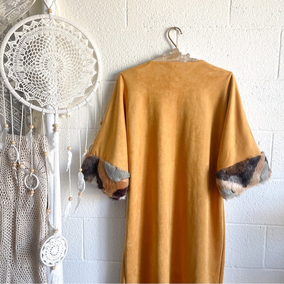 NWOT Mustard Suede Cardigan / Coat with Faux Fur Cuff Sleeves - Picture 6 of 12